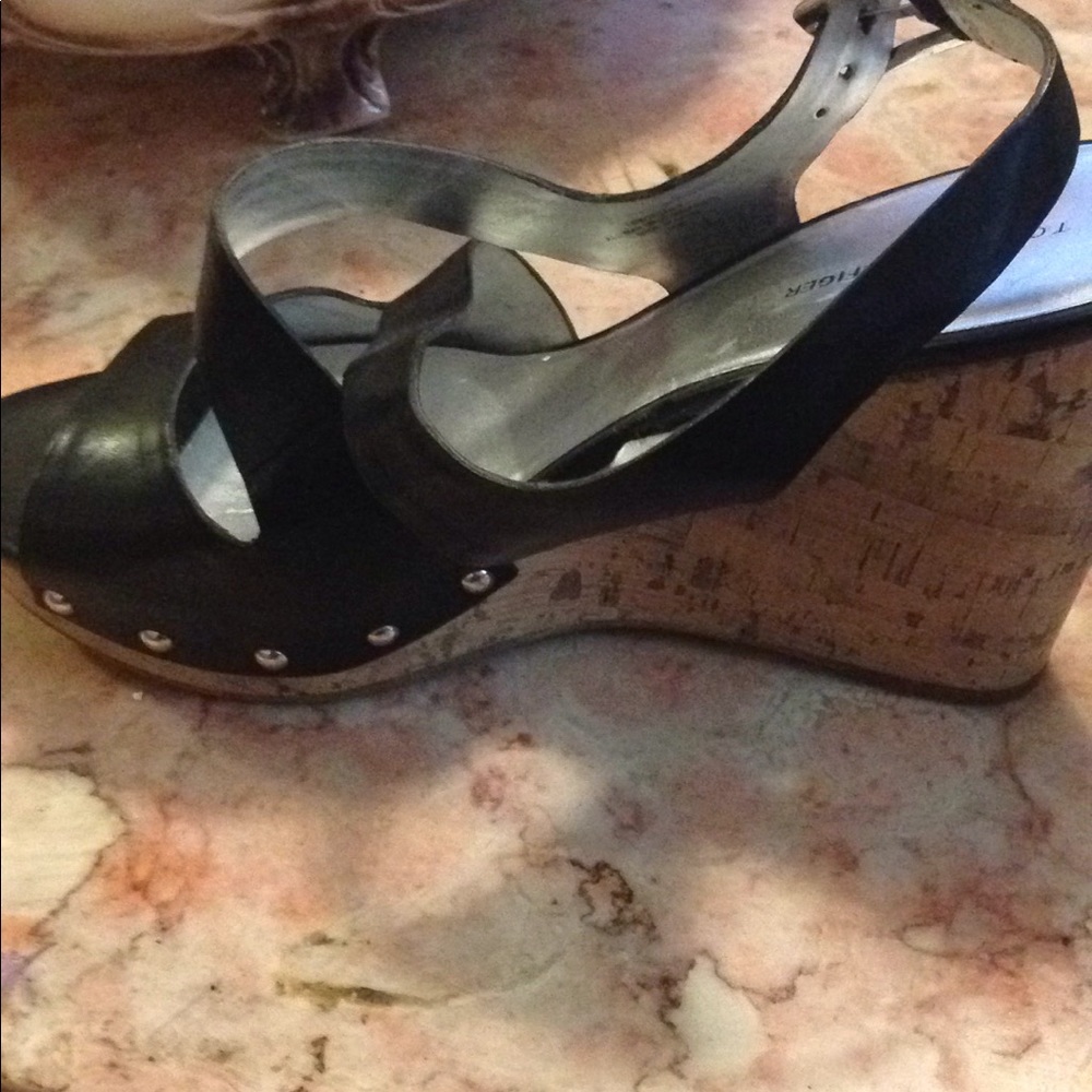 Tommy Hilfiger Wedges 😎